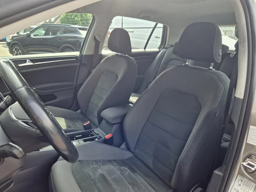 Volkswagen Golf - Afbeelding 9 van 29
