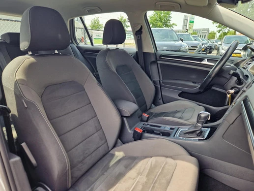 Volkswagen Golf - Afbeelding 12 van 29