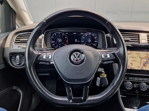 Volkswagen Golf - Afbeelding 18 van 29