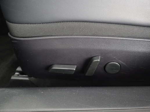 Tesla Model 3 - Afbeelding 12 van 28