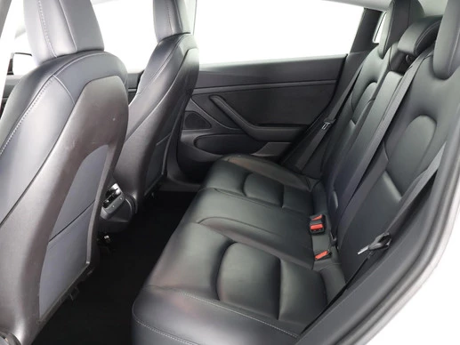 Tesla Model 3 - Afbeelding 14 van 28
