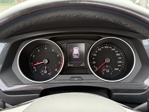 Volkswagen Tiguan - Afbeelding 9 van 30