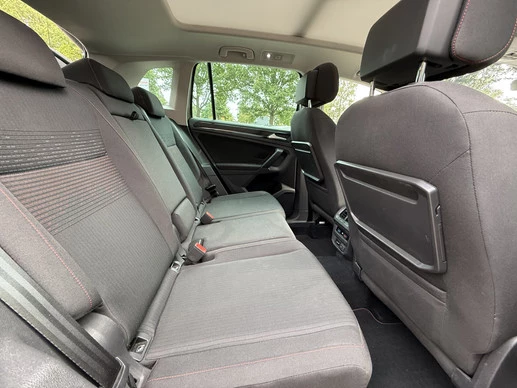 Volkswagen Tiguan - Afbeelding 17 van 30