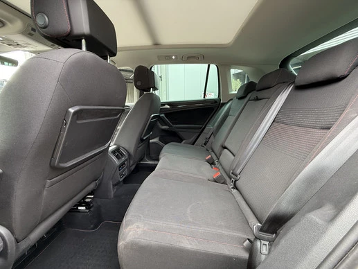 Volkswagen Tiguan - Afbeelding 18 van 30
