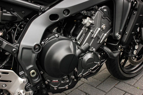 Yamaha MT 09 - Afbeelding 15 van 24