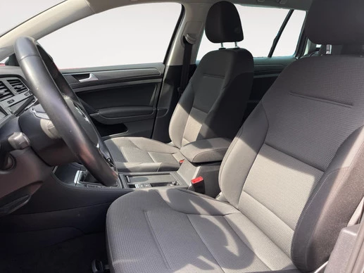 Volkswagen Golf - Afbeelding 12 van 30