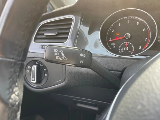 Volkswagen Golf - Afbeelding 19 van 30
