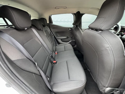 Renault Clio - Afbeelding 18 van 30