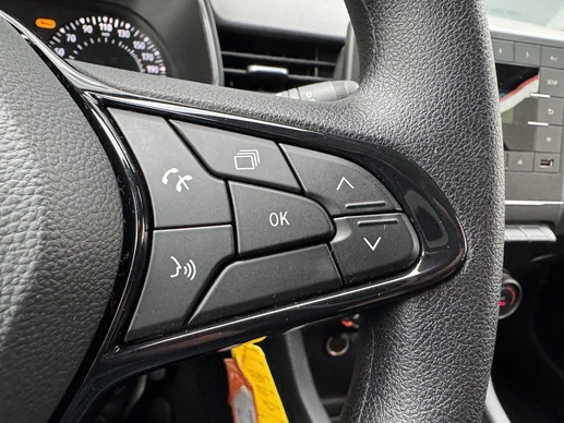 Renault Clio - Afbeelding 28 van 30