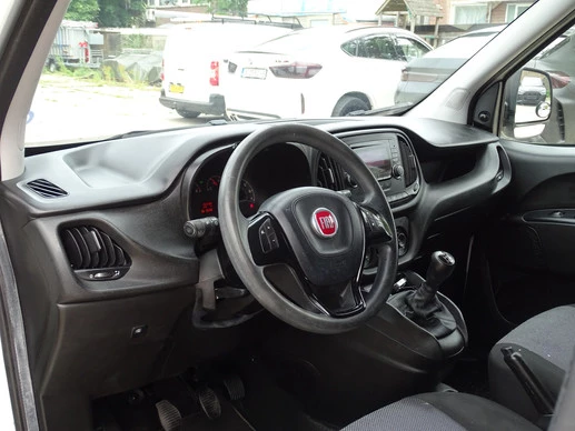Fiat Doblò - Afbeelding 11 van 18