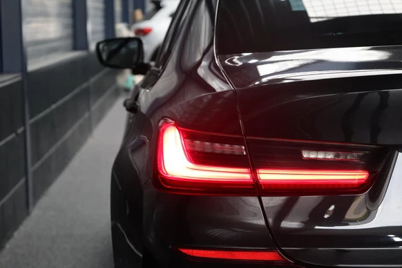 BMW 3 Serie - Afbeelding 21 van 24
