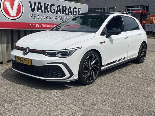 Volkswagen Golf - Afbeelding 1 van 30