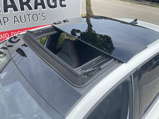 Volkswagen Golf - Afbeelding 8 van 30