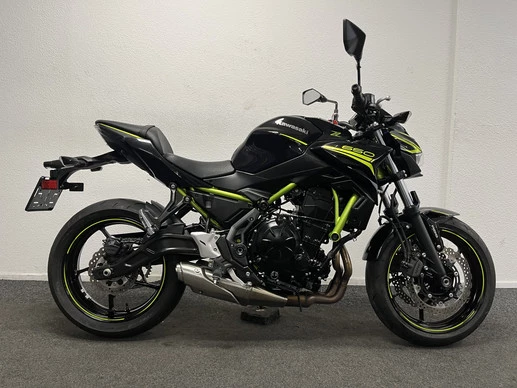 Kawasaki Z650 - Afbeelding 1 van 22