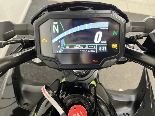Kawasaki Z650 - Afbeelding 2 van 22