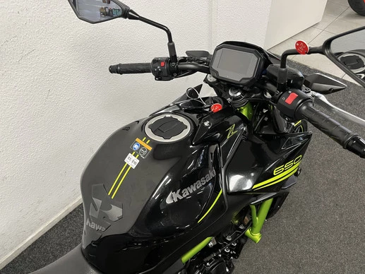 Kawasaki Z650 - Afbeelding 9 van 22