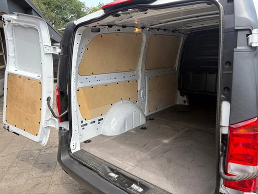 Mercedes-Benz eVito - Afbeelding 10 van 30