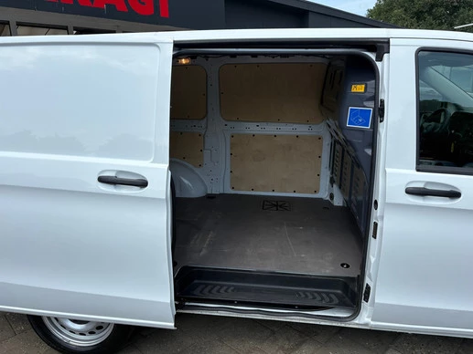 Mercedes-Benz eVito - Afbeelding 11 van 30