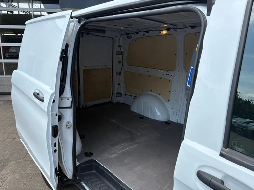 Mercedes-Benz eVito - Afbeelding 12 van 30