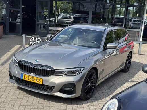 BMW 3 Serie - Afbeelding 1 van 4