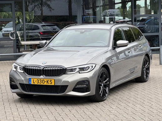 BMW 3 Serie - Afbeelding 1 van 30