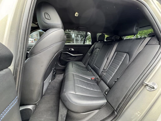 BMW 3 Serie - Afbeelding 16 van 30