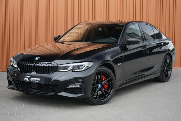 BMW 3 Serie - Afbeelding 1 van 29