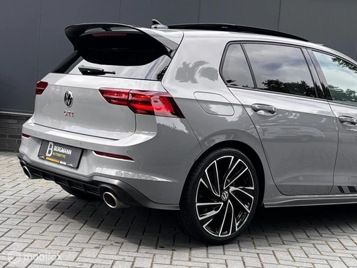 Volkswagen Golf - Afbeelding 8 van 30