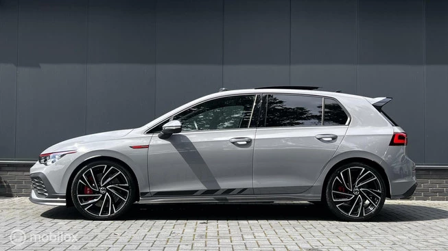 Volkswagen Golf - Afbeelding 9 van 30