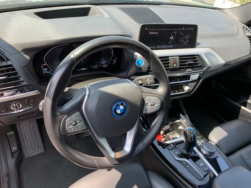 BMW iX3 - Afbeelding 4 van 6
