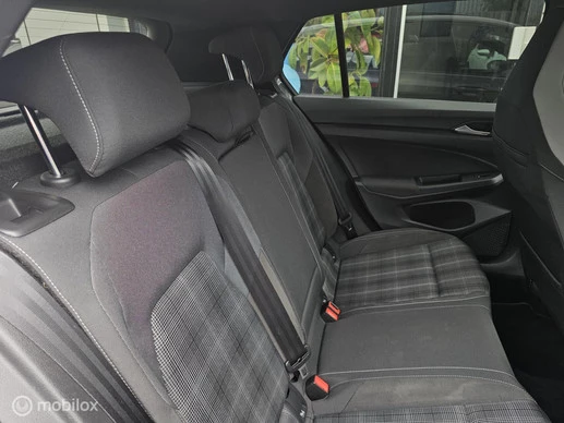 Volkswagen Golf - Afbeelding 4 van 30