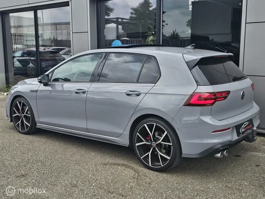 Volkswagen Golf - Afbeelding 8 van 30