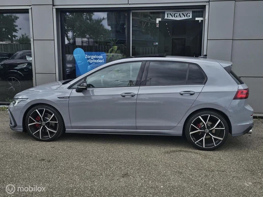 Volkswagen Golf - Afbeelding 12 van 30