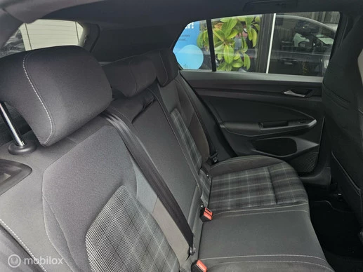Volkswagen Golf - Afbeelding 4 van 30