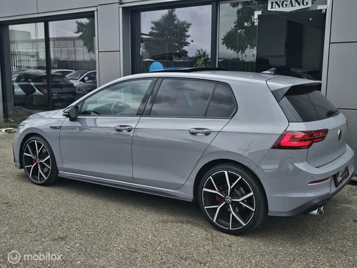 Volkswagen Golf - Afbeelding 8 van 30