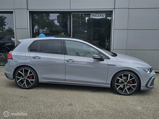 Volkswagen Golf - Afbeelding 9 van 30