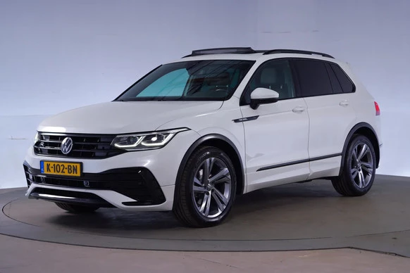 Volkswagen Tiguan - Afbeelding 1 van 30