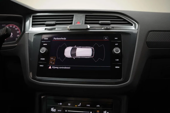 Volkswagen Tiguan - Afbeelding 8 van 30