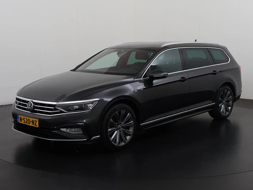 Volkswagen Passat - Afbeelding 1 van 30