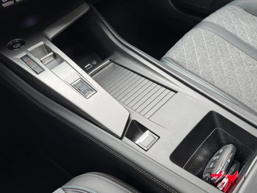 Peugeot 408 - Afbeelding 11 van 18