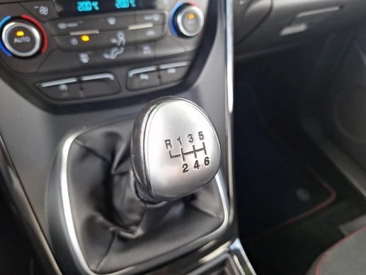 Ford Kuga - Afbeelding 8 van 30