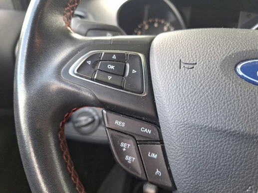 Ford Kuga - Afbeelding 19 van 30