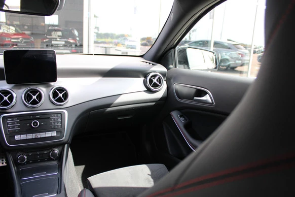 Mercedes-Benz GLA - Afbeelding 4 van 25