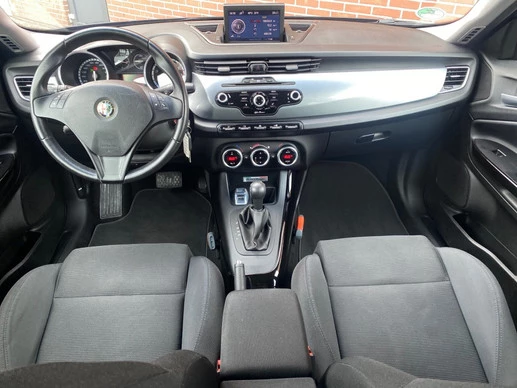 Alfa Romeo Giulietta - Afbeelding 9 van 26