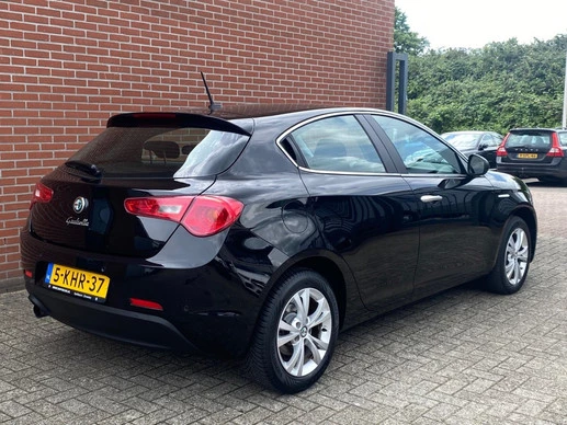 Alfa Romeo Giulietta - Afbeelding 22 van 26