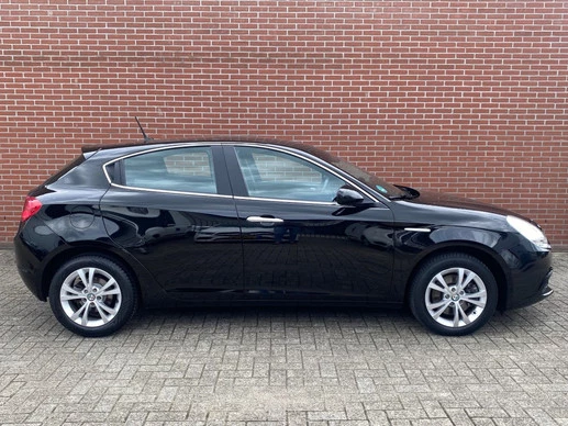 Alfa Romeo Giulietta - Afbeelding 23 van 26