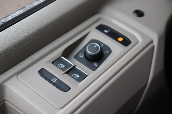 Volkswagen Multivan - Afbeelding 26 van 30