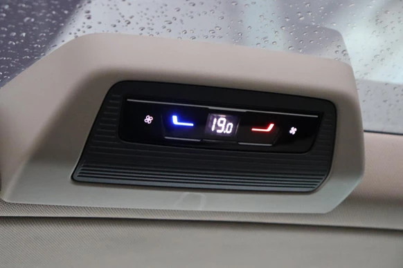 Volkswagen Multivan - Afbeelding 29 van 30