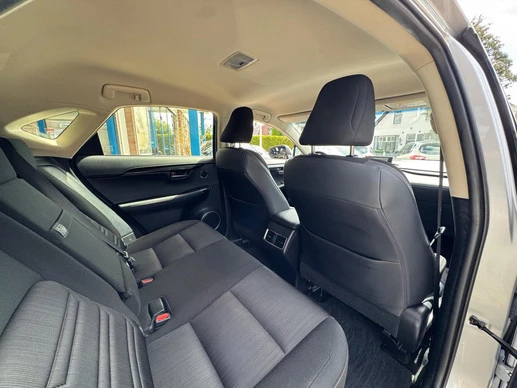 Lexus NX - Afbeelding 27 van 30