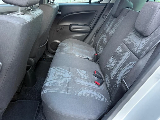 Opel Agila - Afbeelding 14 van 27